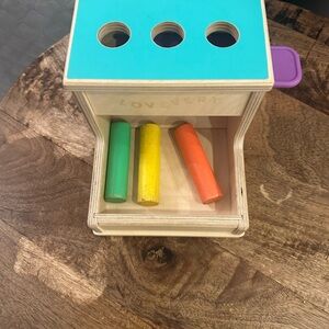 Lovevery Peg drop Blue and Green Educational Toy for Shape Sorting